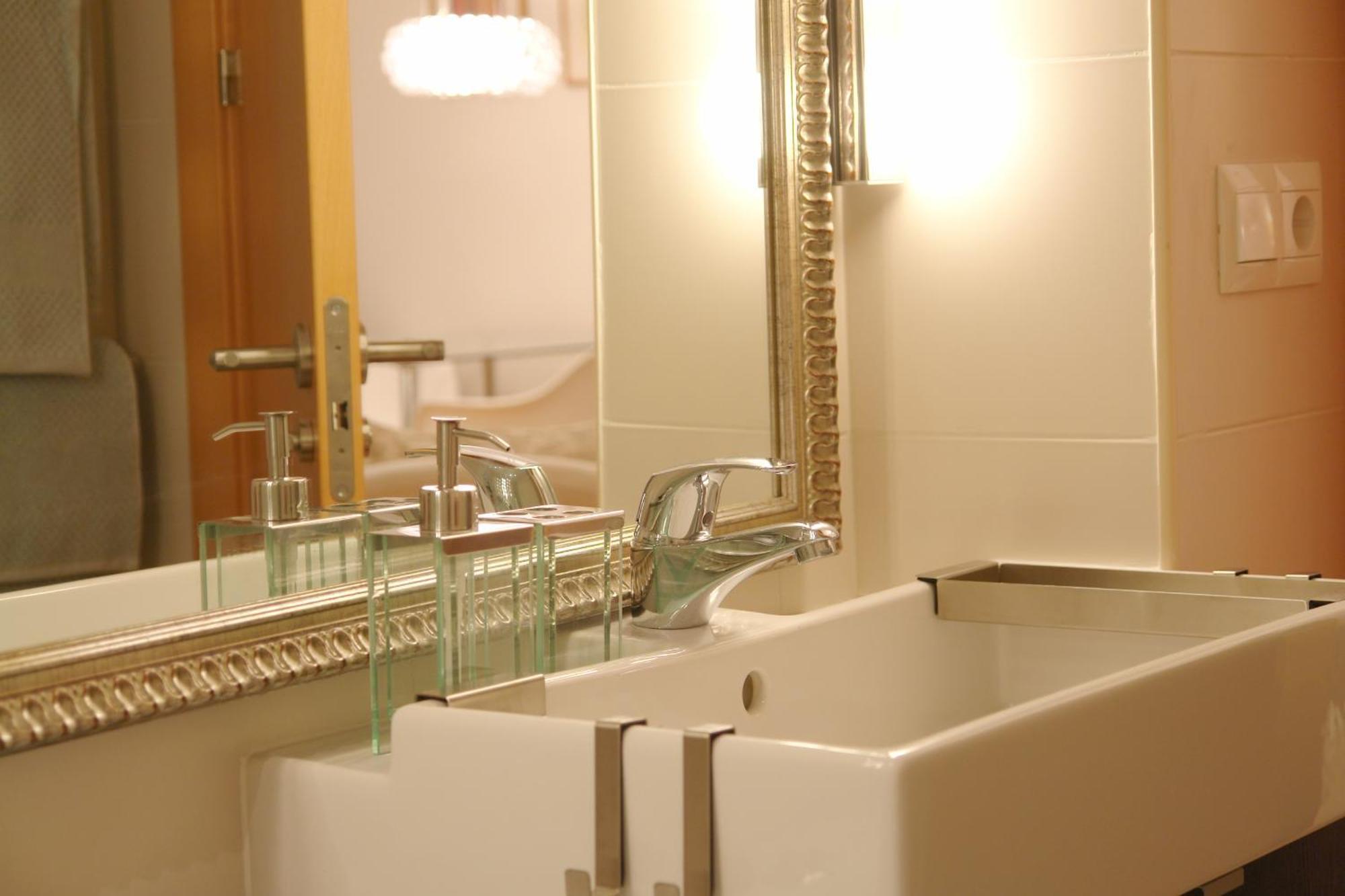 Moderno Y Centrico Apartamento 1 Dormitorio Málaga Buitenkant foto